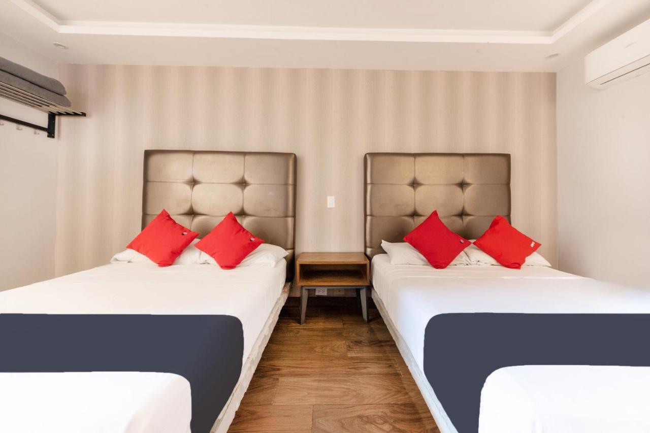Hotel 202 Монтерей Екстериор снимка